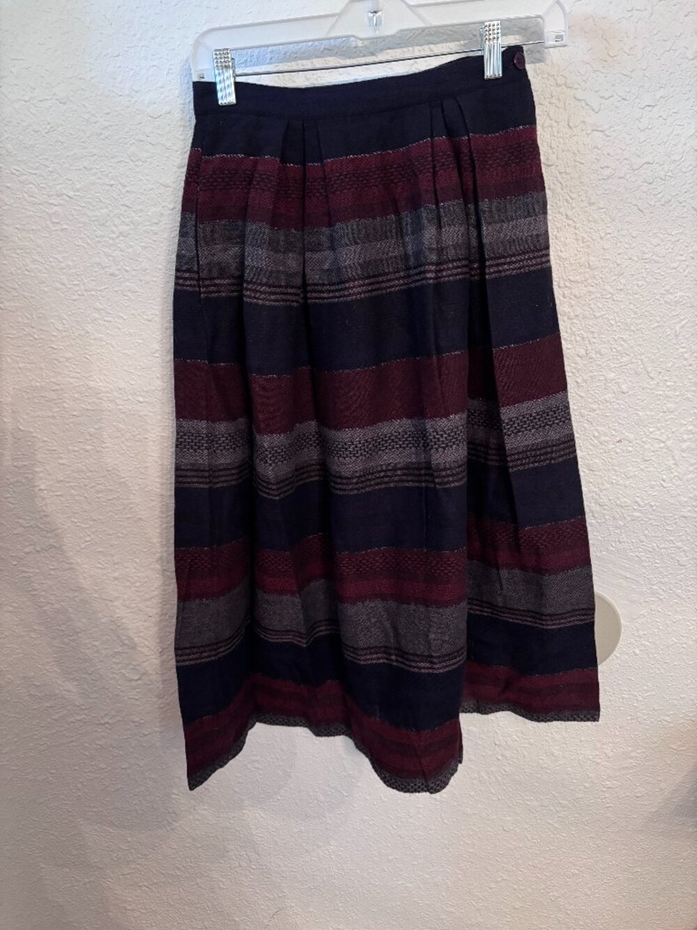 Vintage Chaus Women's Wool Blend Plaid Skirt 6 Preppy Dark Academia Timeless